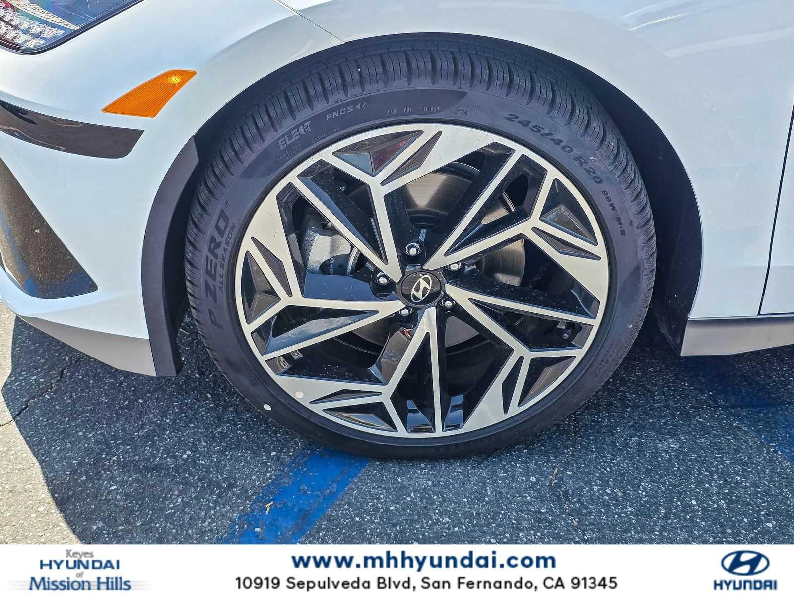 Thumbnail: 2025 Hyundai Ioniq 6 - 9