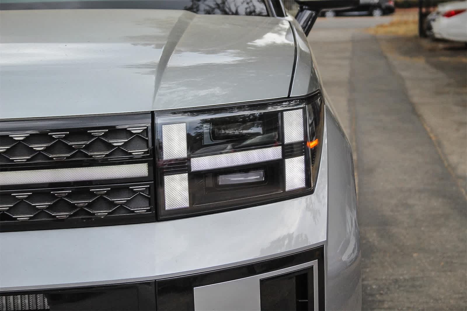 Thumbnail: 2025 Hyundai Santa Fe - 8