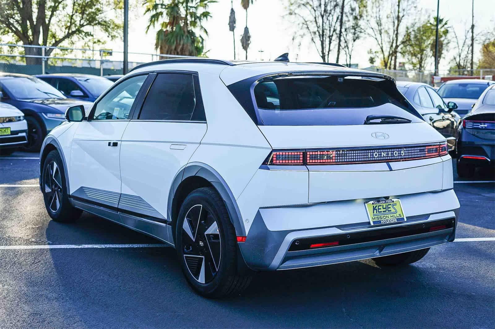 Thumbnail: 2026 Hyundai Ioniq 5 - 2