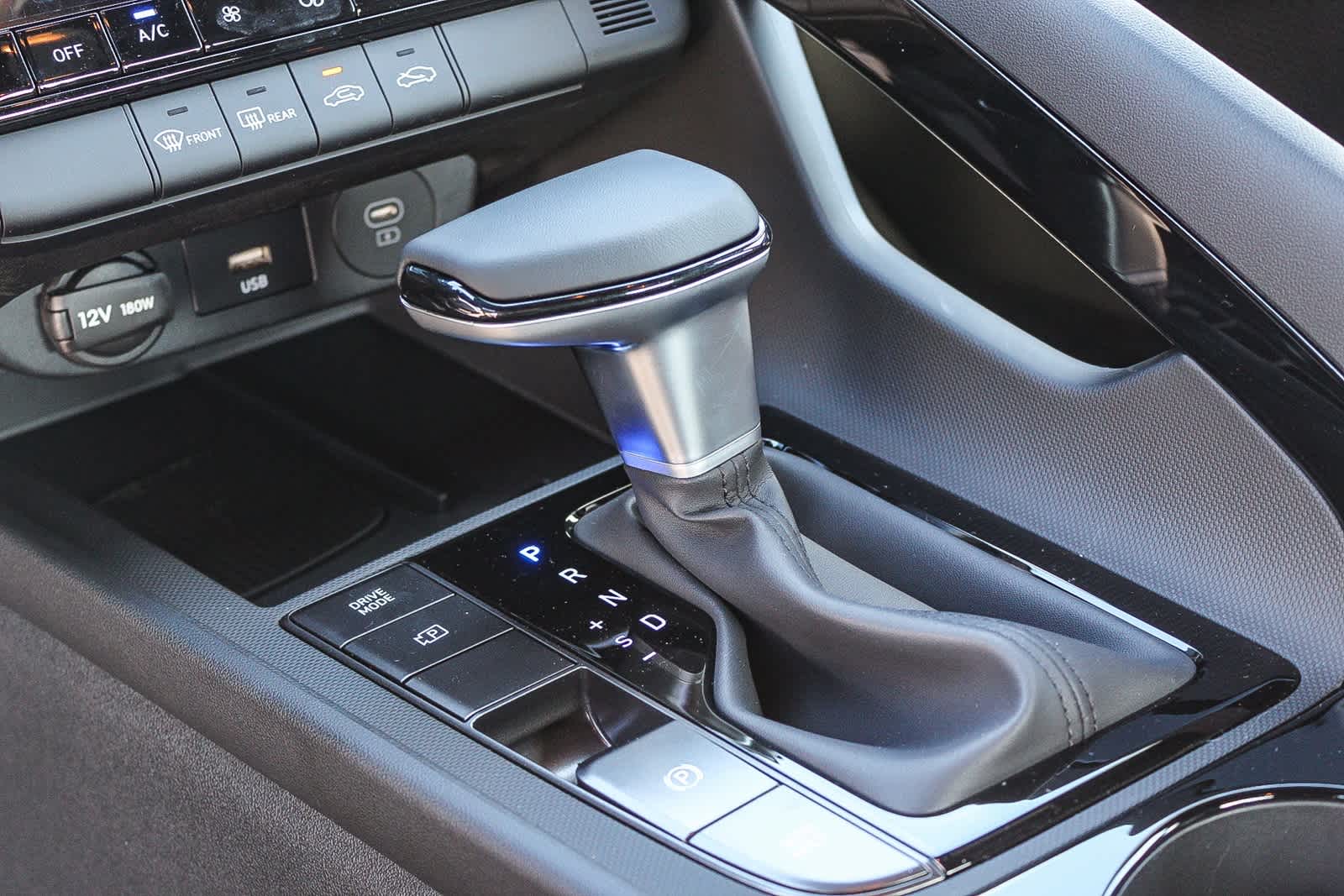 Thumbnail: 2025 Hyundai Elantra - 19