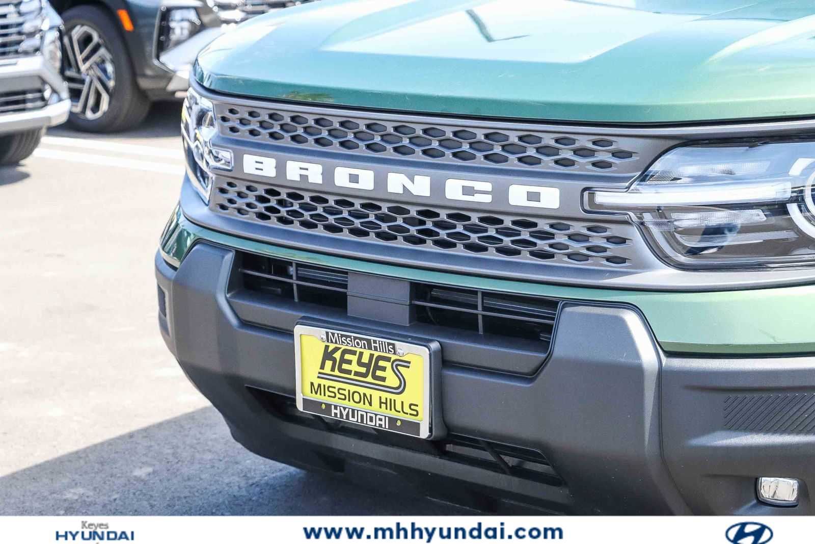 Thumbnail: 2025 Ford Bronco Sport - 6