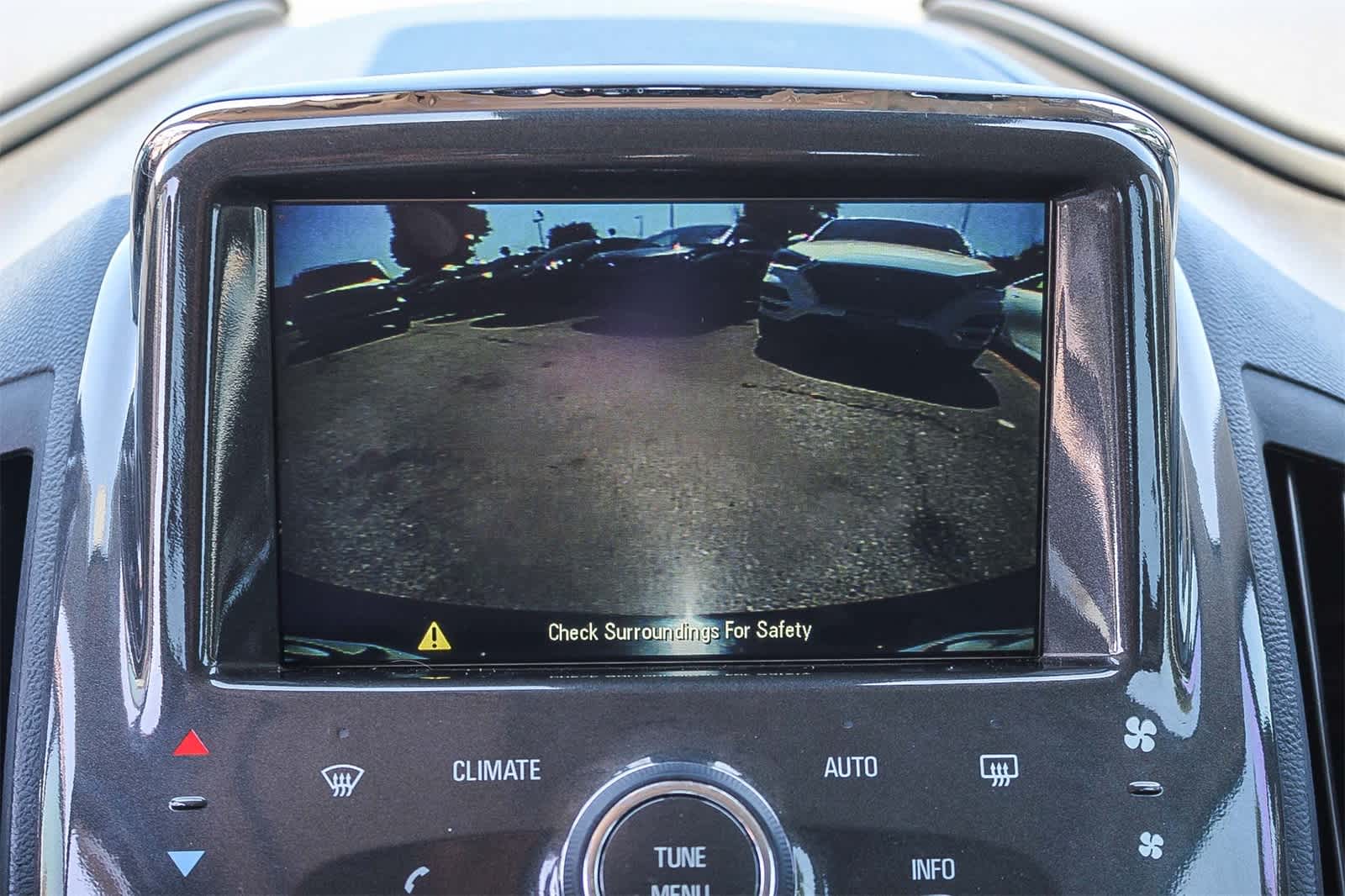 Thumbnail: 2014 Chevrolet Volt - 19