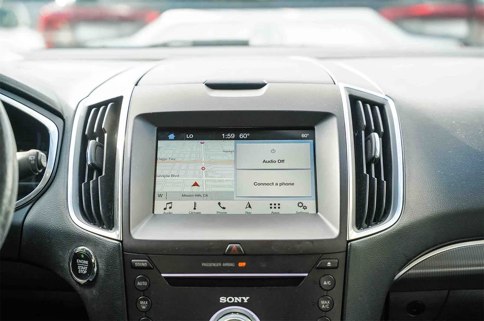 Thumbnail: 2018 Ford Edge - 8