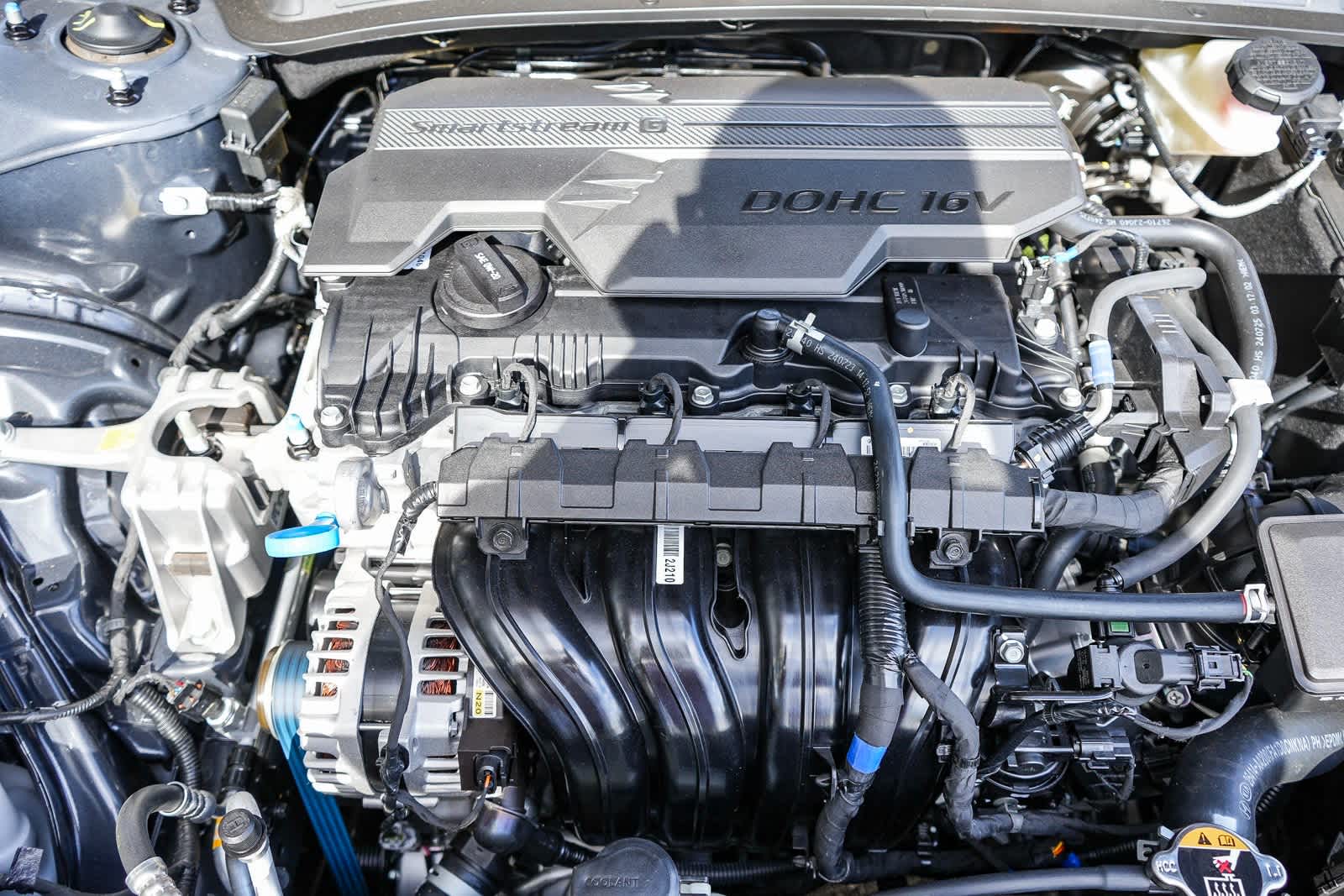 Thumbnail: 2025 Hyundai Elantra - 16