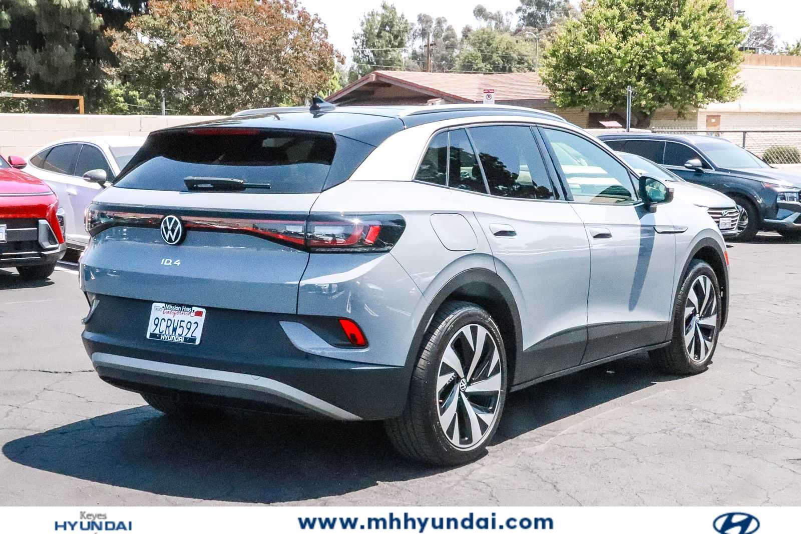 Thumbnail: 2022 Volkswagen ID.4 - 4