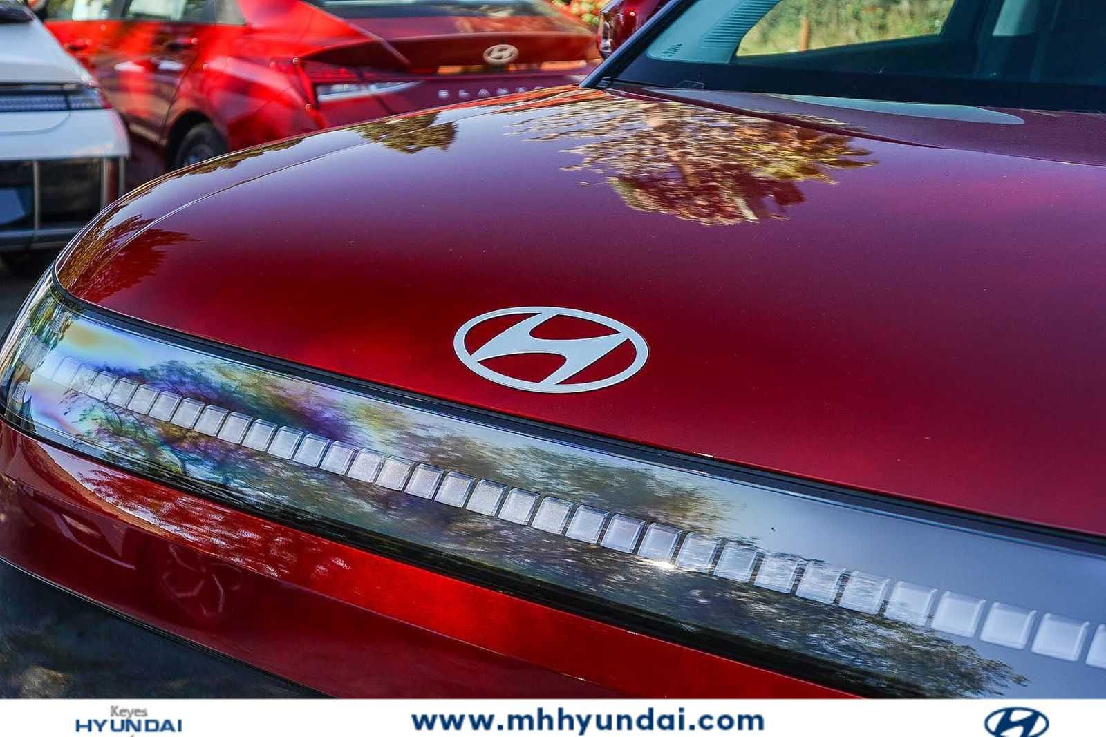 Thumbnail: 2026 Hyundai Ioniq - 9
