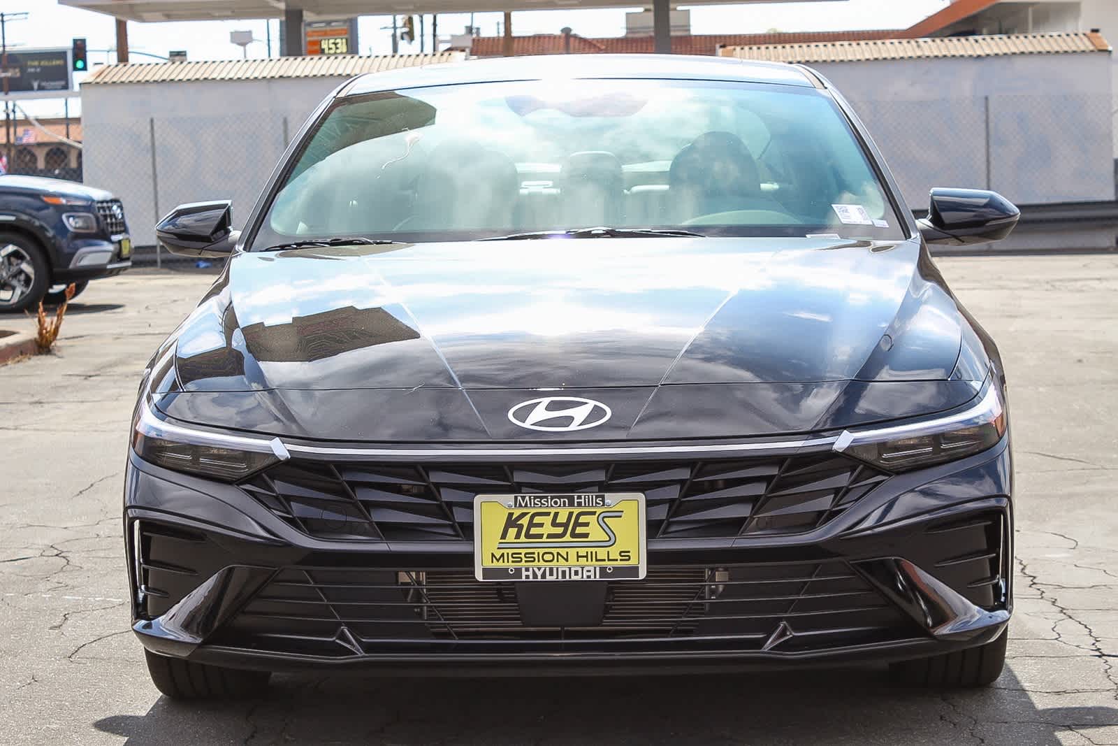 Thumbnail: 2025 Hyundai Elantra - 2
