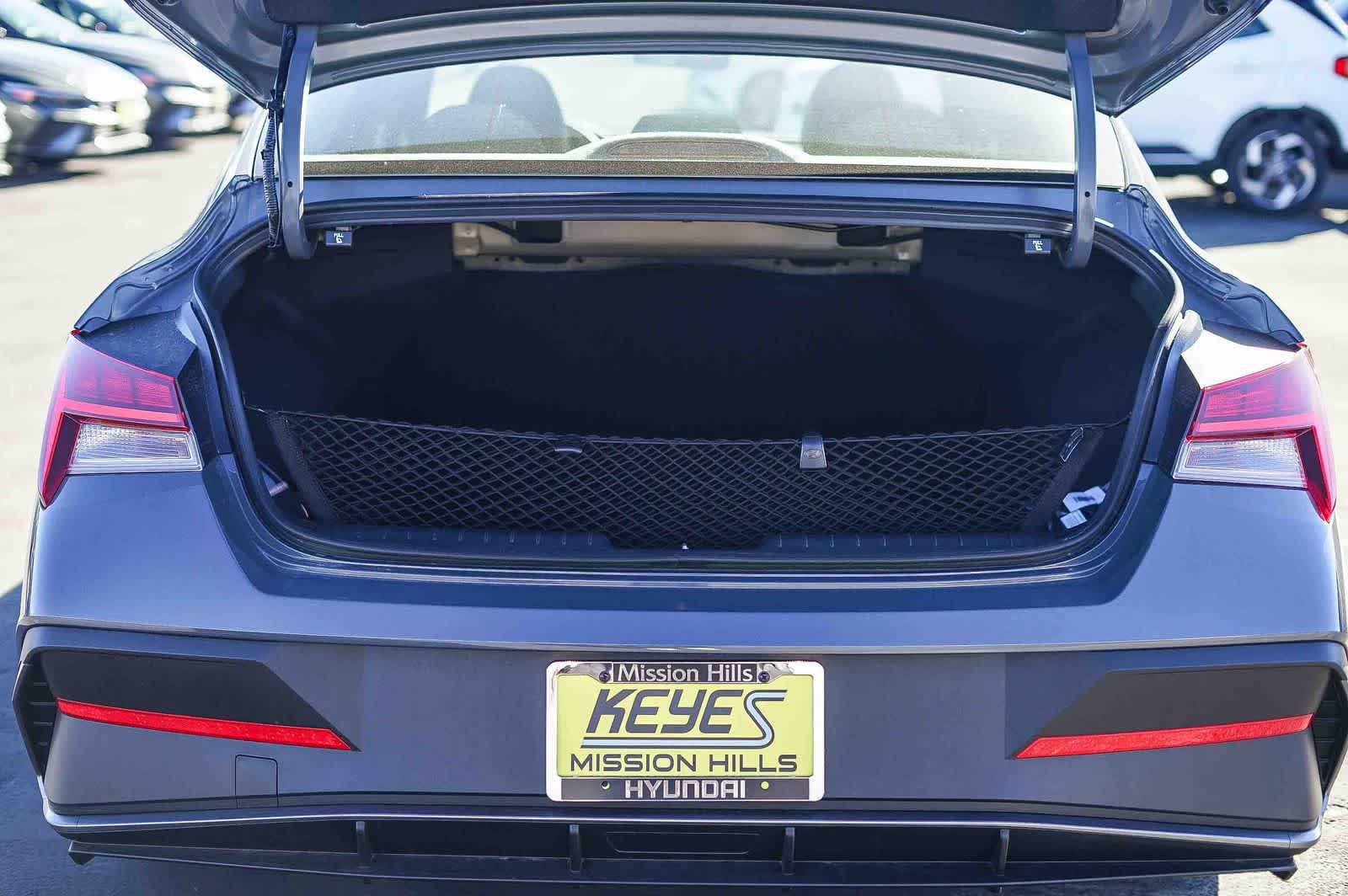 Thumbnail: 2026 Hyundai Elantra - 12