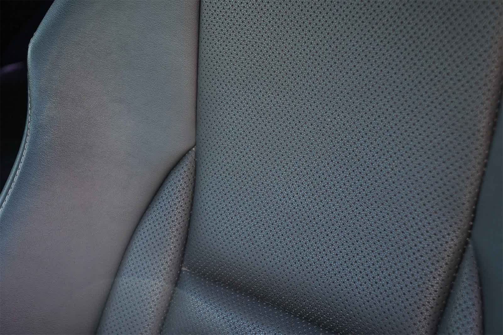 Thumbnail: 2022 Lexus IS - 22