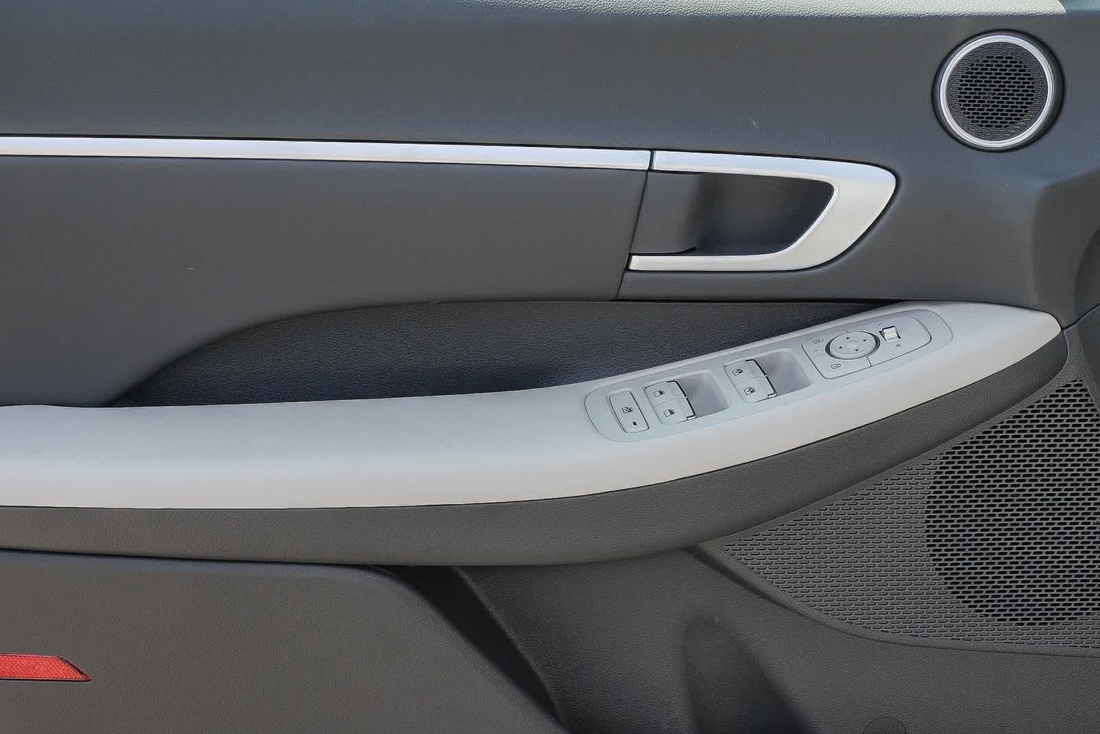 Thumbnail: 2025 Hyundai Sonata - 17