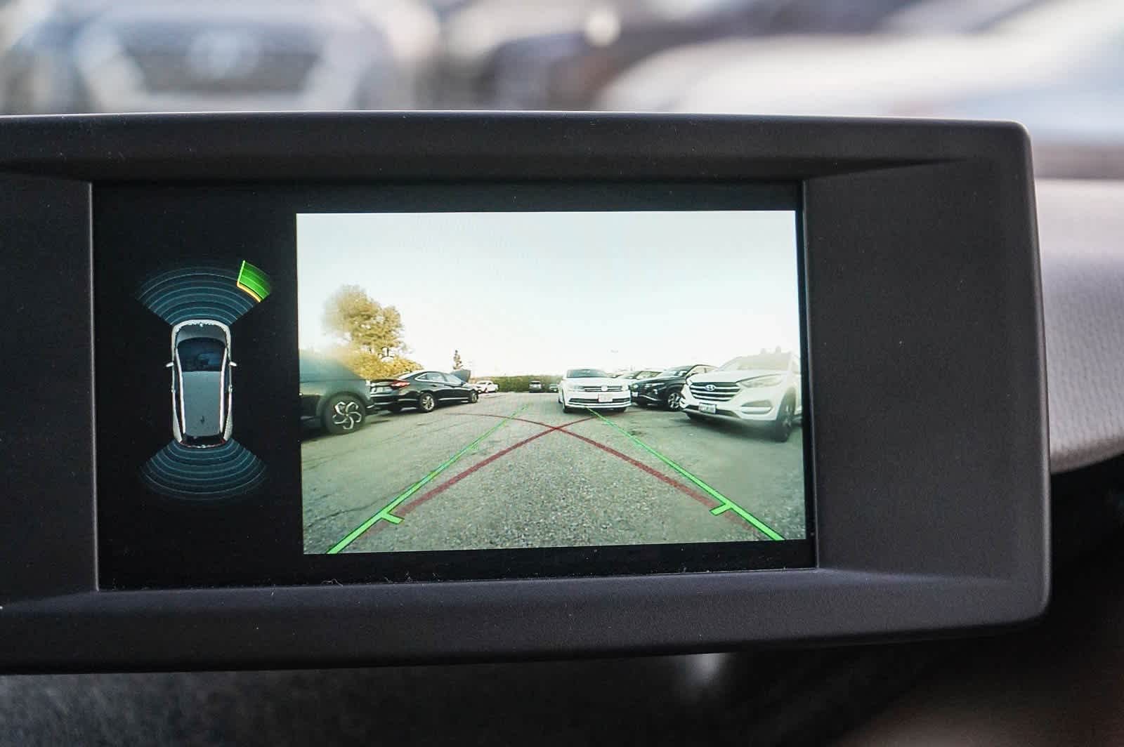 Thumbnail: 2019 BMW i3 - 18