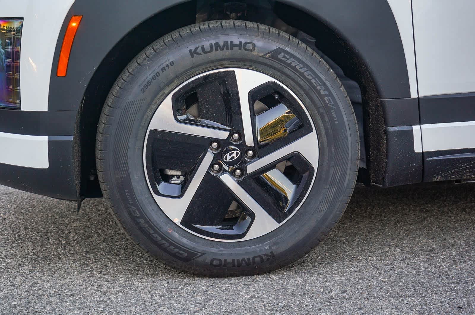 Thumbnail: 2026 Hyundai Ioniq - 9