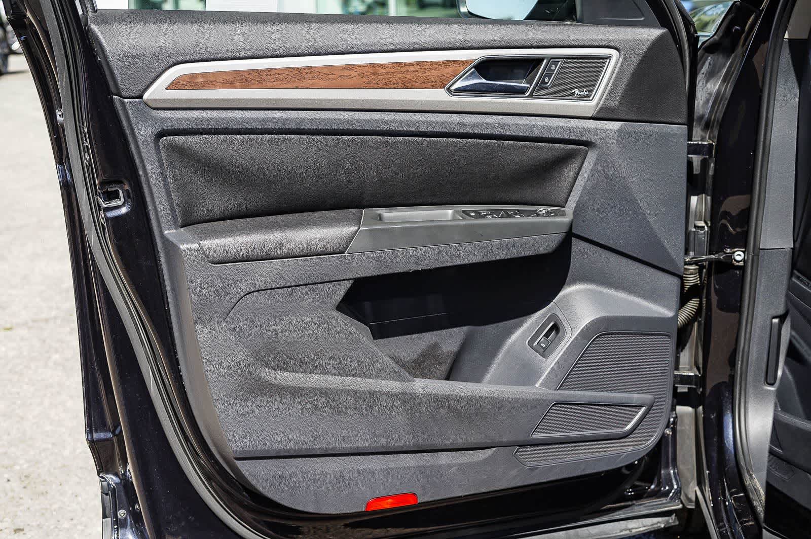 Thumbnail: 2018 Volkswagen Atlas - 24