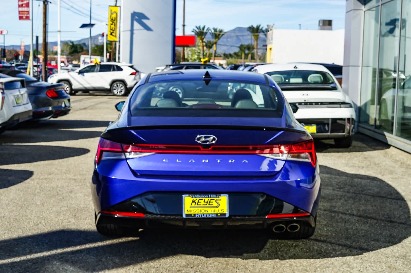 Thumbnail: 2023 Hyundai Elantra - 8