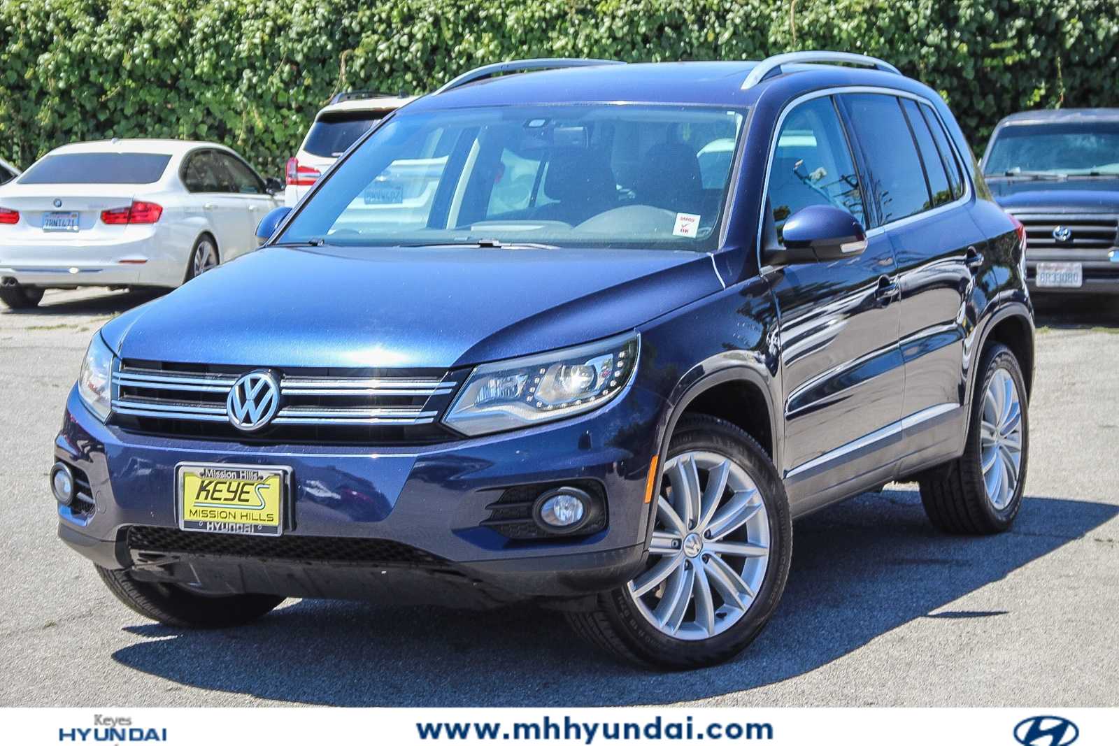 Thumbnail: 2016 Volkswagen Tiguan - 1