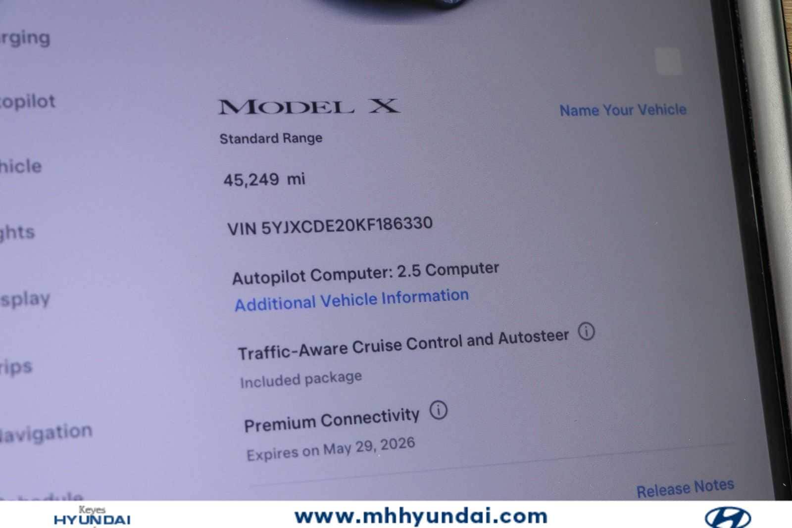 Thumbnail: 2019 Tesla Model X - 23