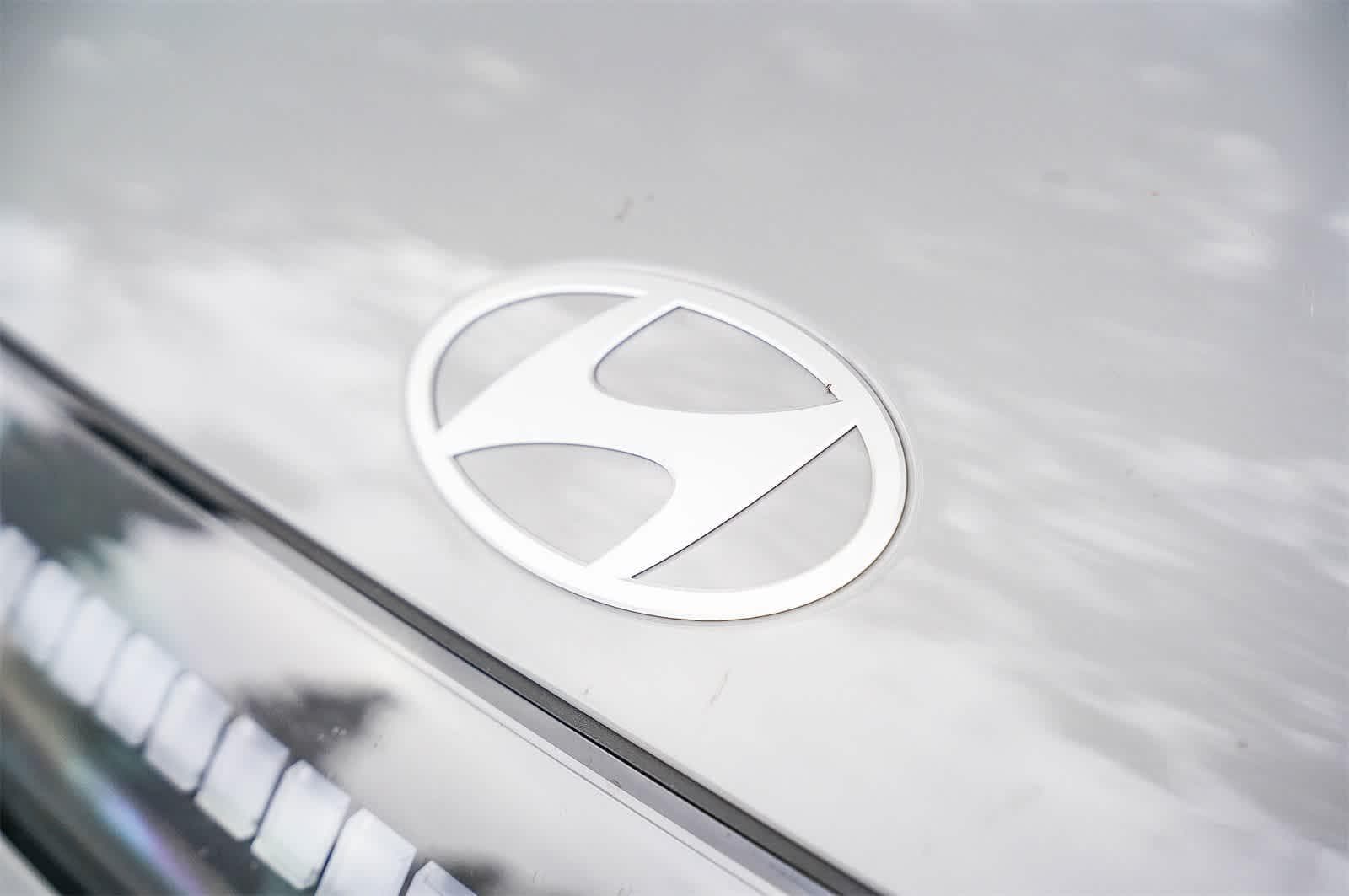 Thumbnail: 2026 Hyundai Ioniq - 16