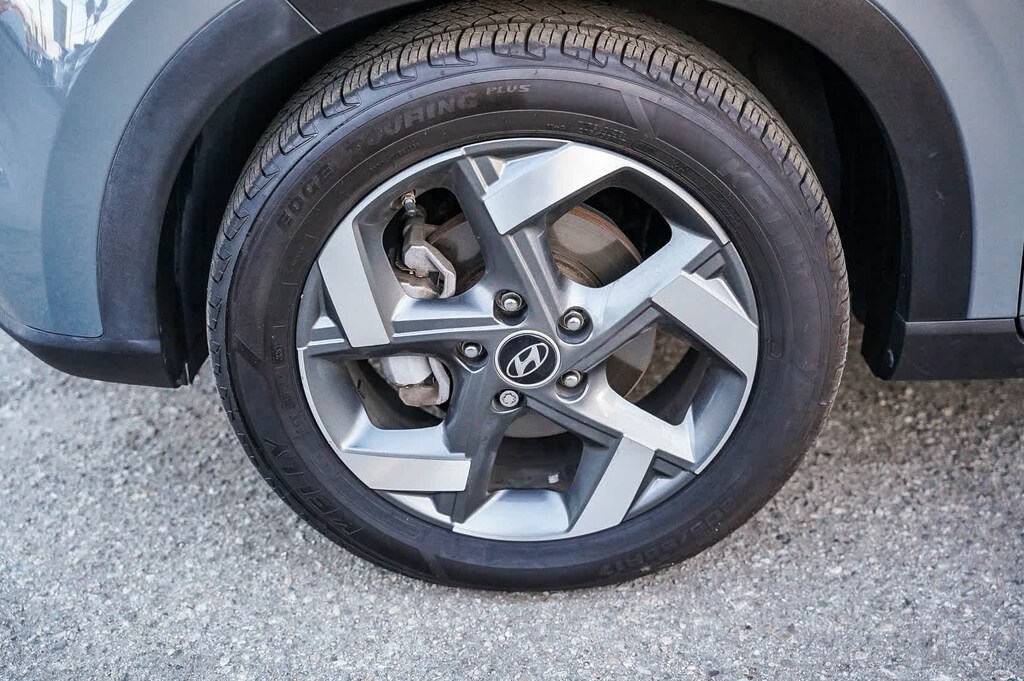 Certified 2022 Hyundai Venue SEL SUV