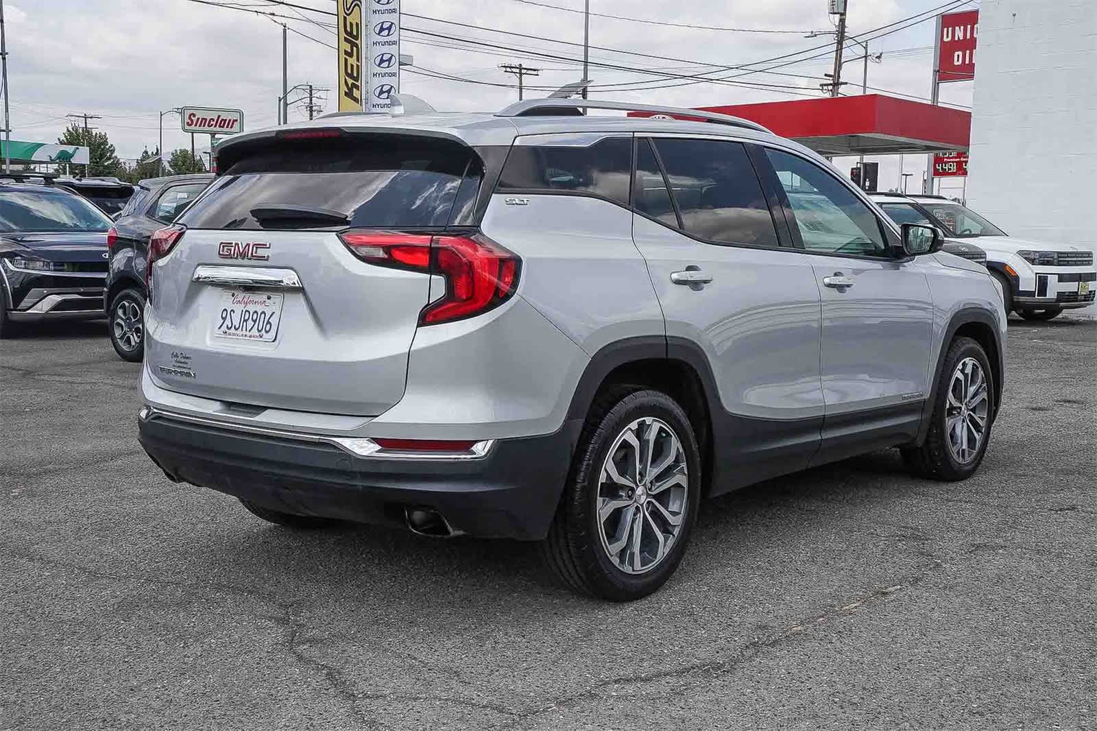 Thumbnail: 2020 GMC Terrain - 4