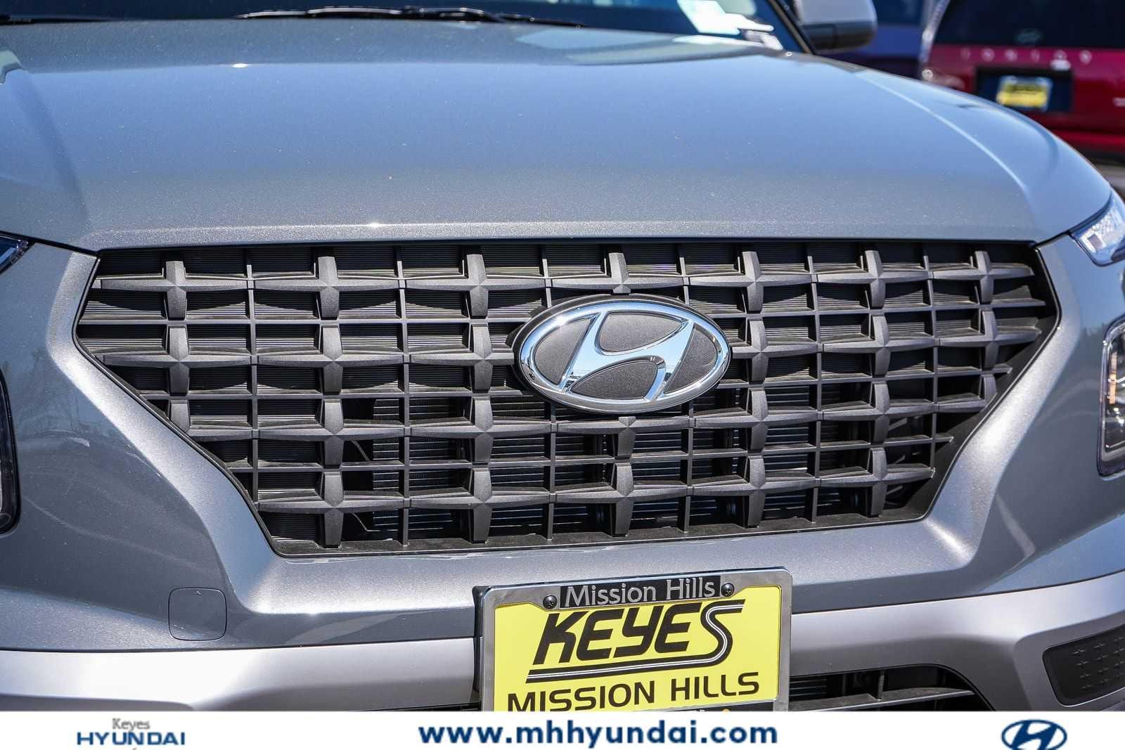 Thumbnail: 2026 Hyundai Venue - 5