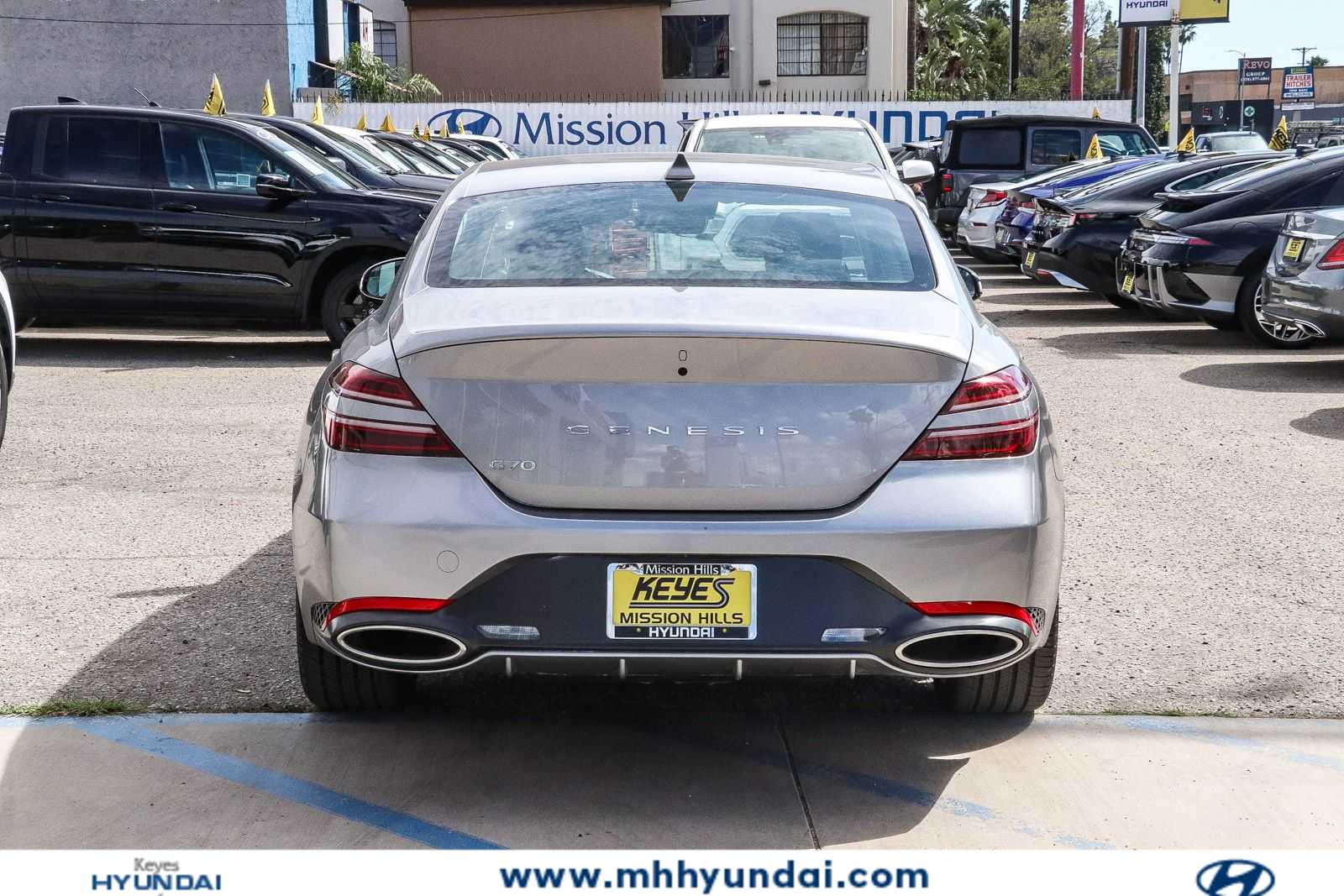 Thumbnail: 2026 Genesis G70 - 2
