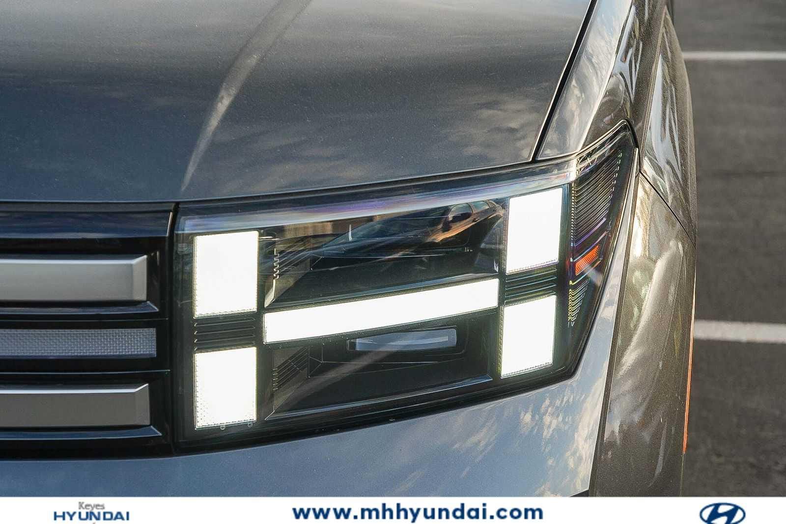 Thumbnail: 2026 Hyundai Santa Fe - 8