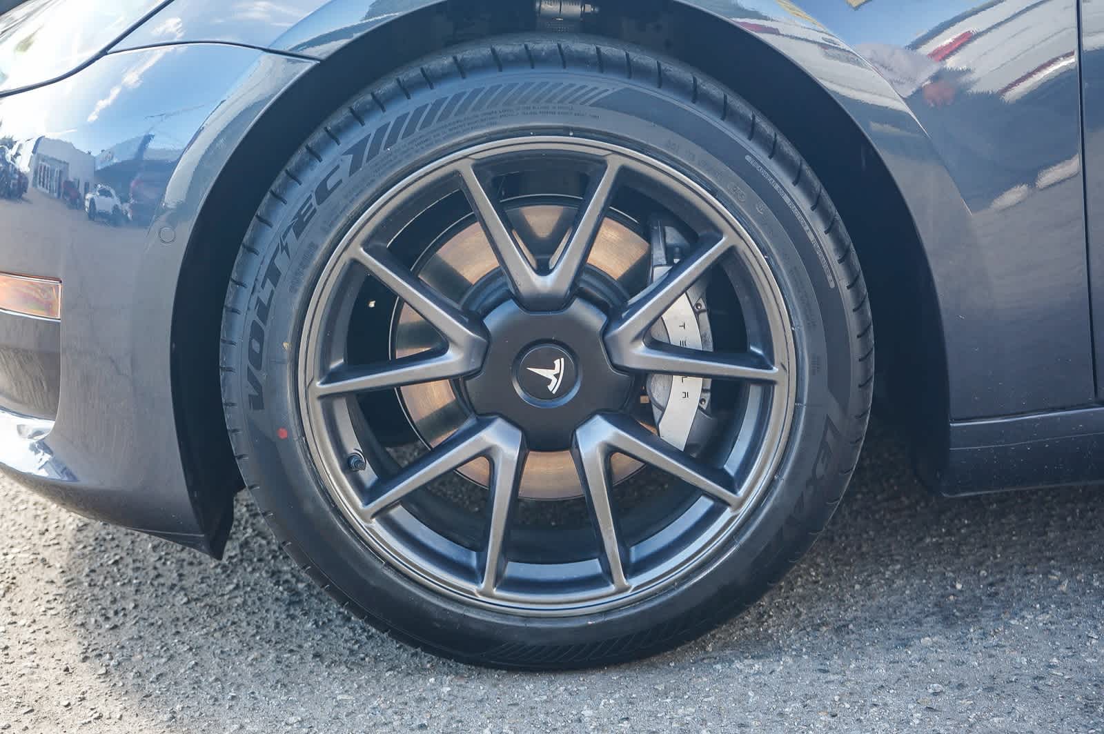 Thumbnail: 2021 Tesla Model 3 - 9