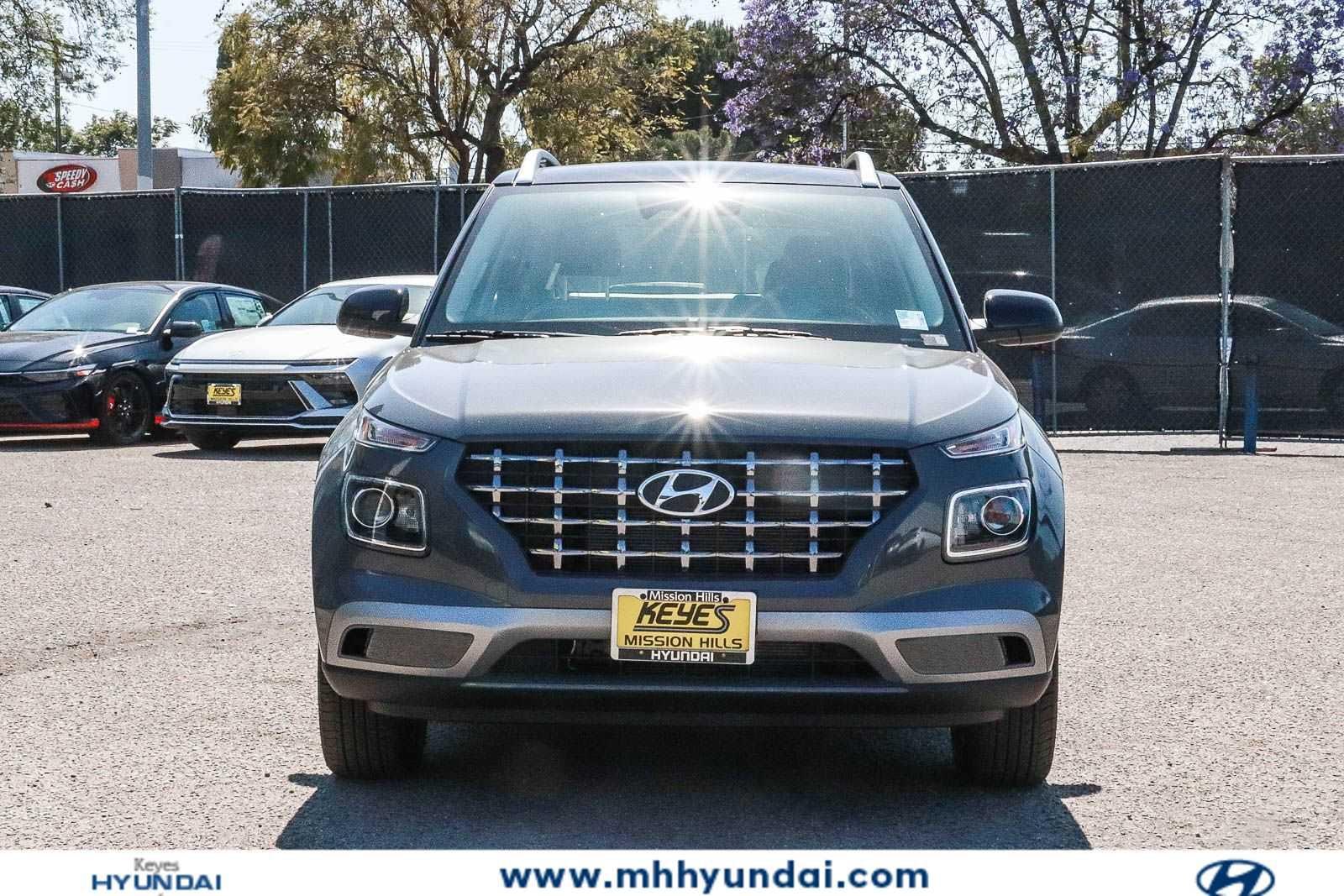 Thumbnail: 2026 Hyundai Venue - 6