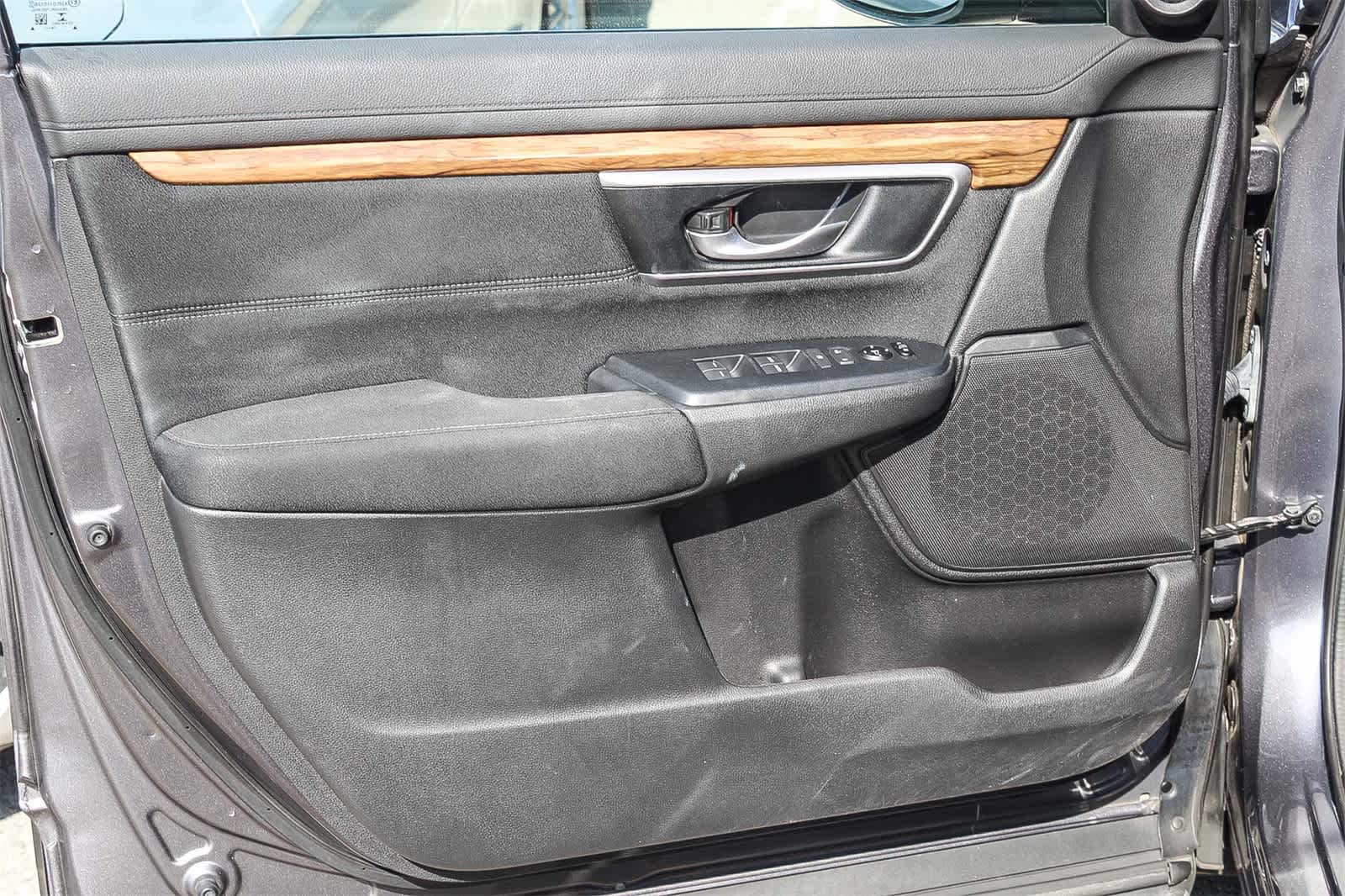 Thumbnail: 2018 Honda CR-V - 21