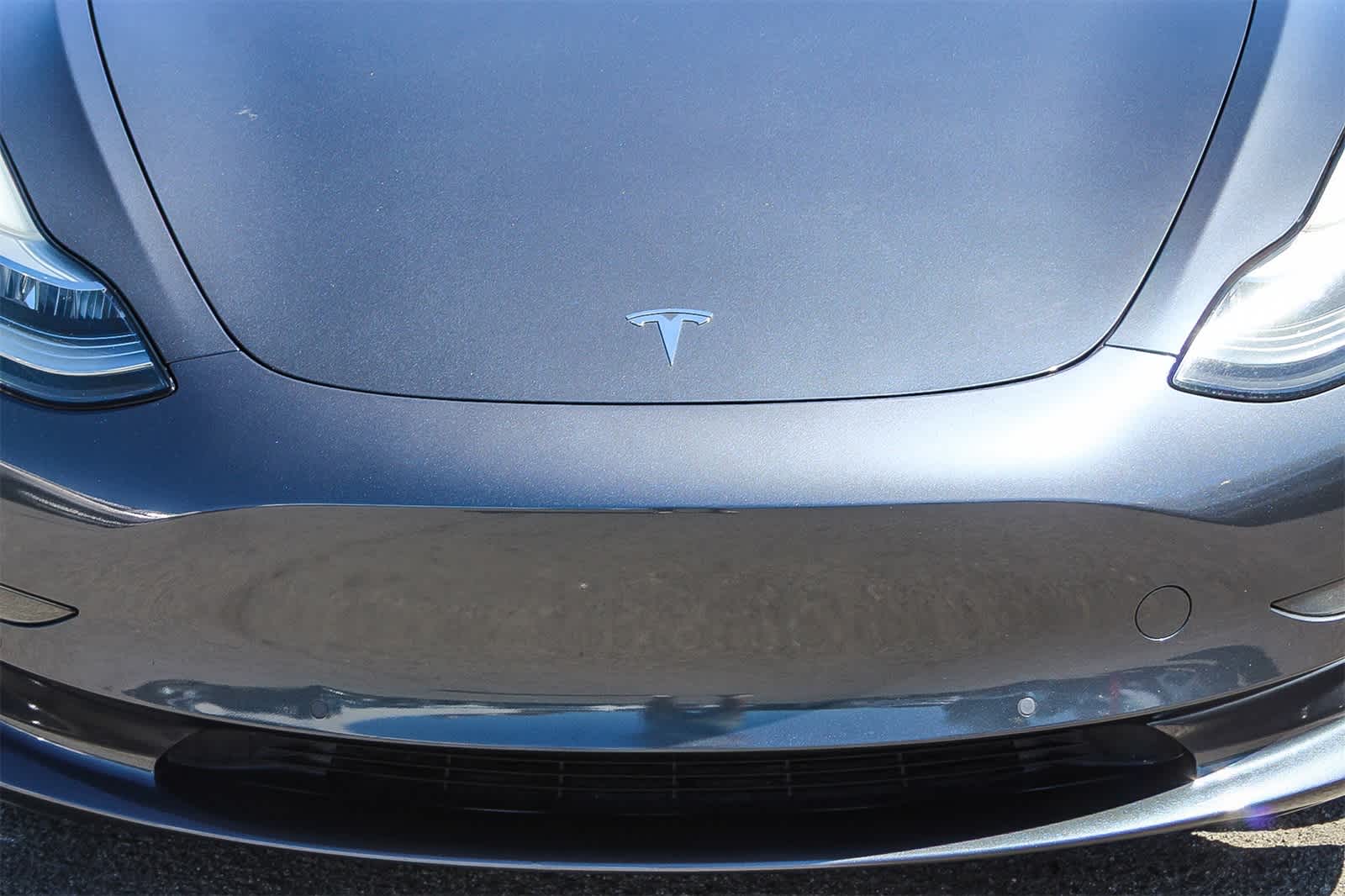 Thumbnail: 2019 Tesla Model 3 - 11