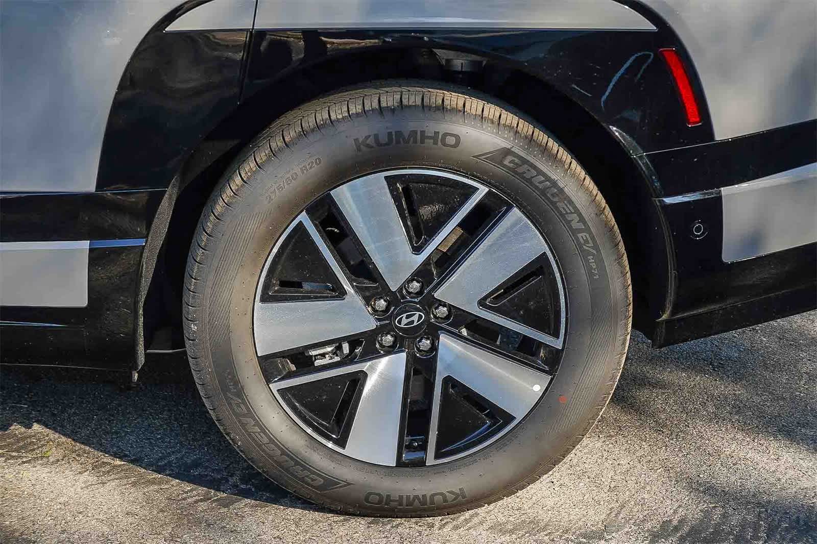 Thumbnail: 2026 Hyundai Ioniq - 11