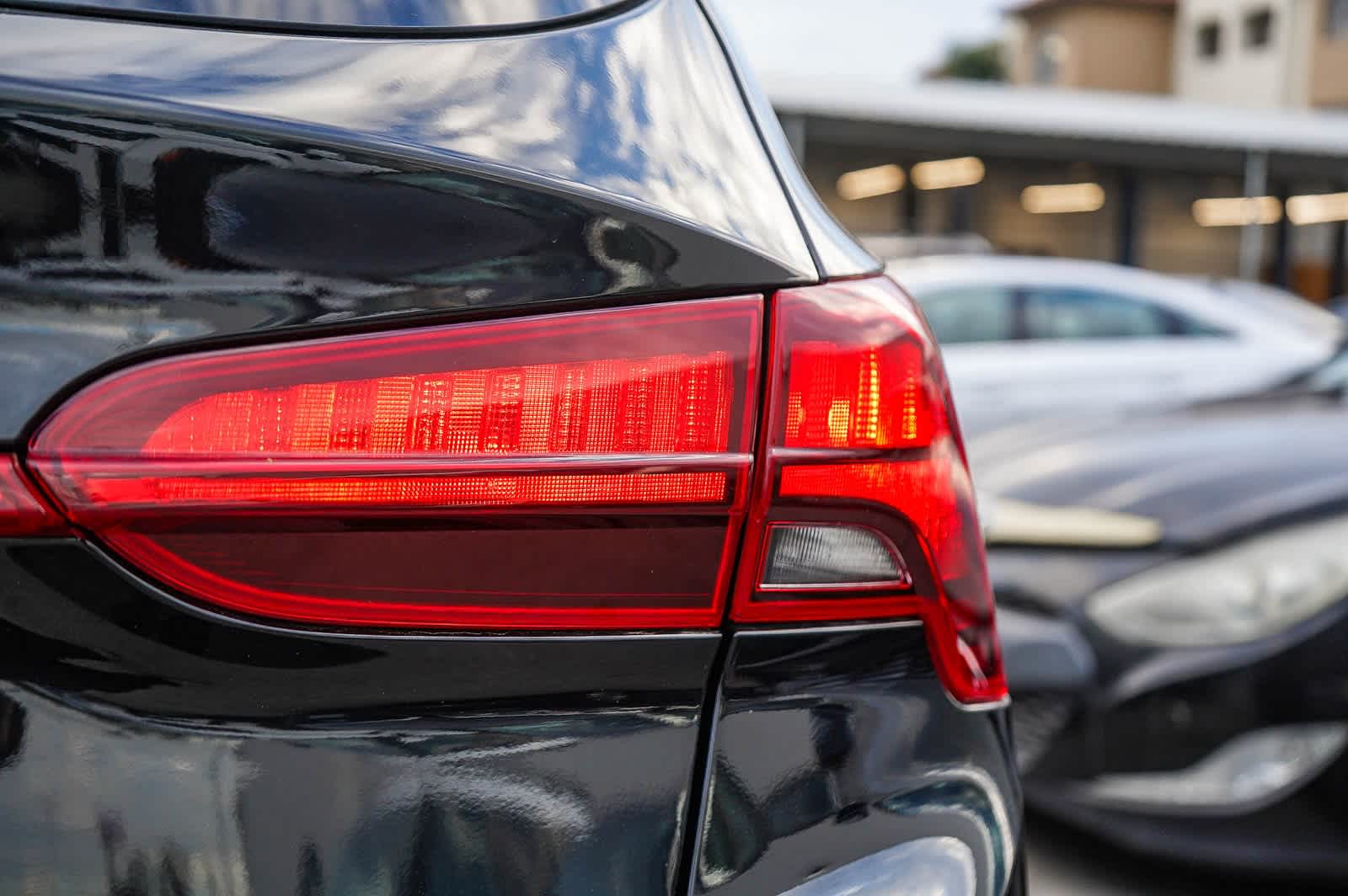 Thumbnail: 2022 Hyundai Santa Fe - 9