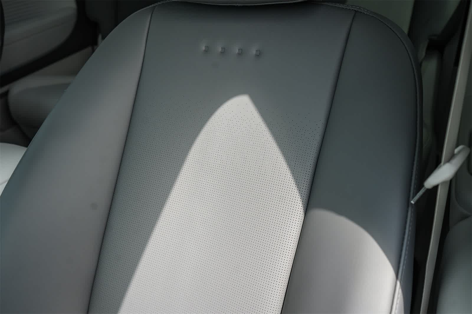 Thumbnail: 2026 Hyundai Ioniq - 30