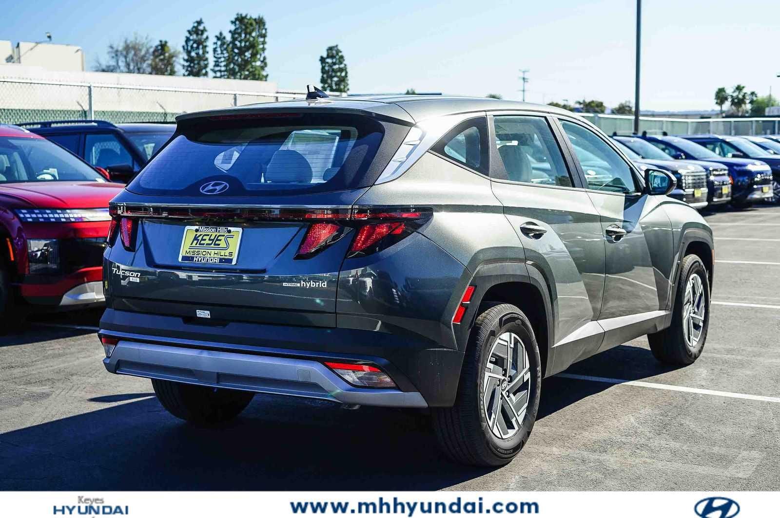 Thumbnail: 2026 Hyundai Tucson - 4