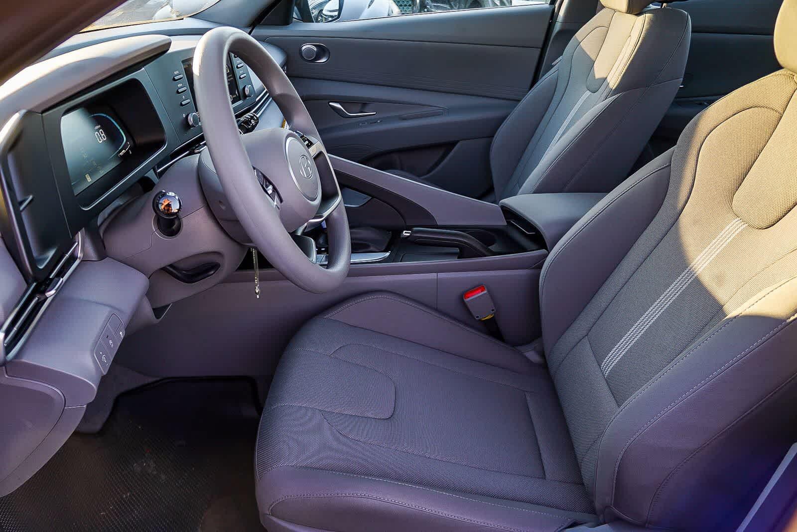 Thumbnail: 2026 Hyundai Elantra - 21