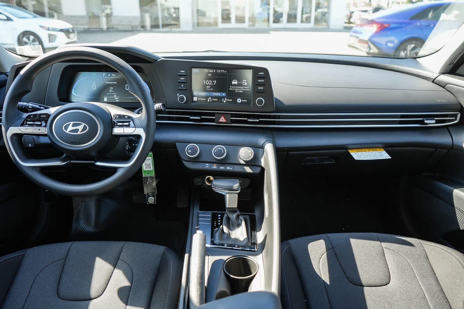 Thumbnail: 2025 Hyundai Elantra - 15