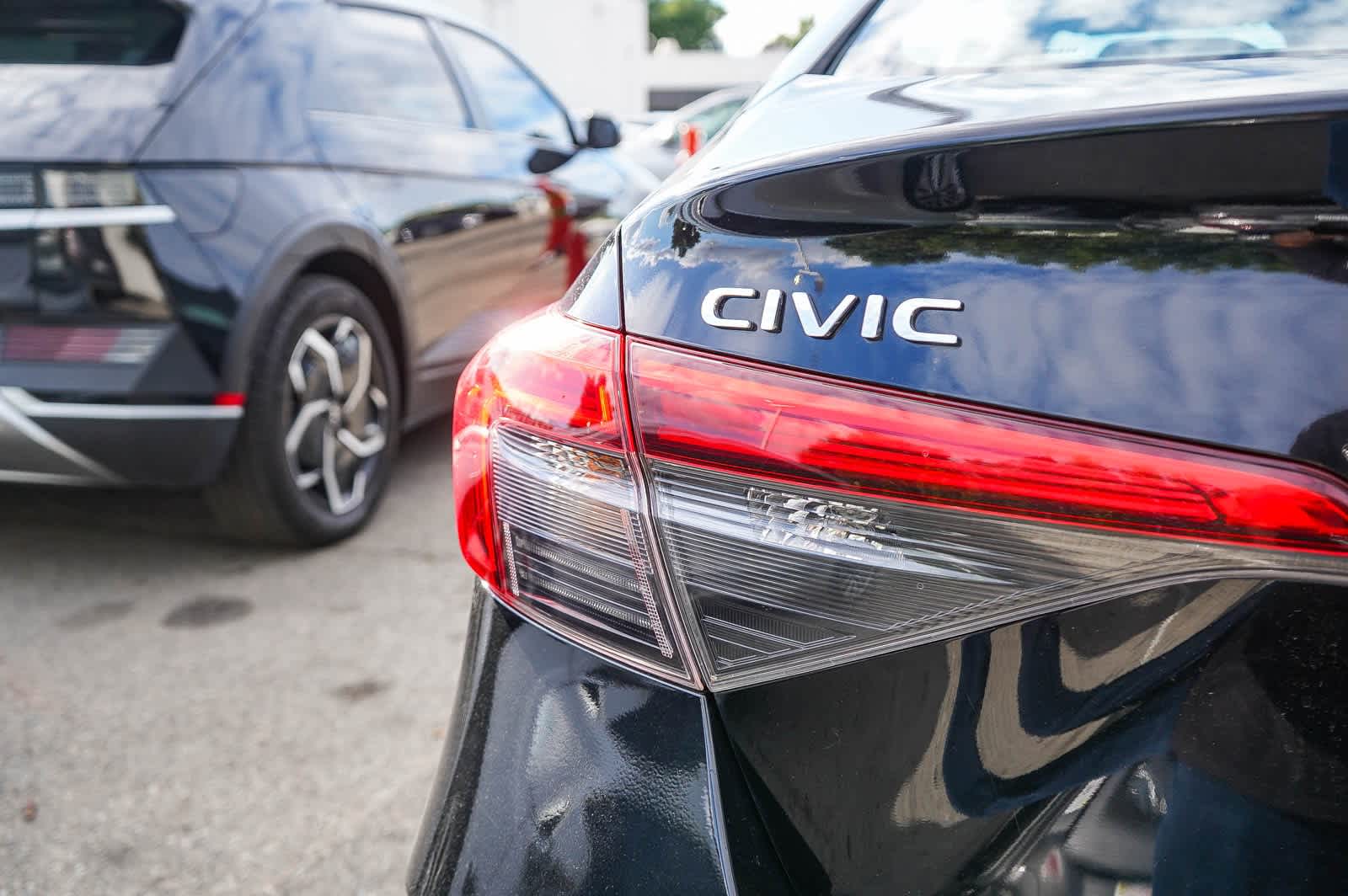 Thumbnail: 2022 Honda Civic - 9