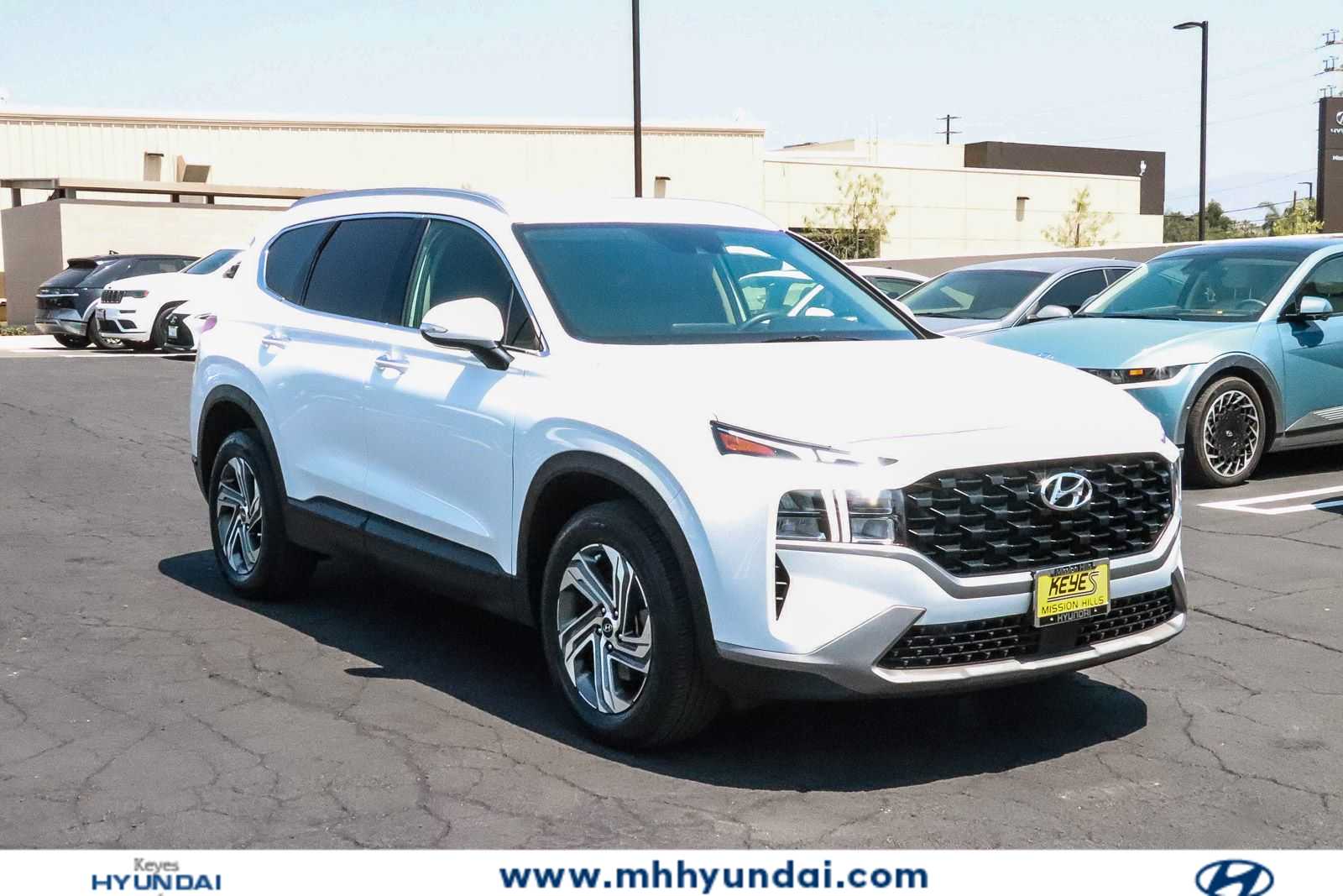 Thumbnail: 2023 Hyundai Santa Fe - 4