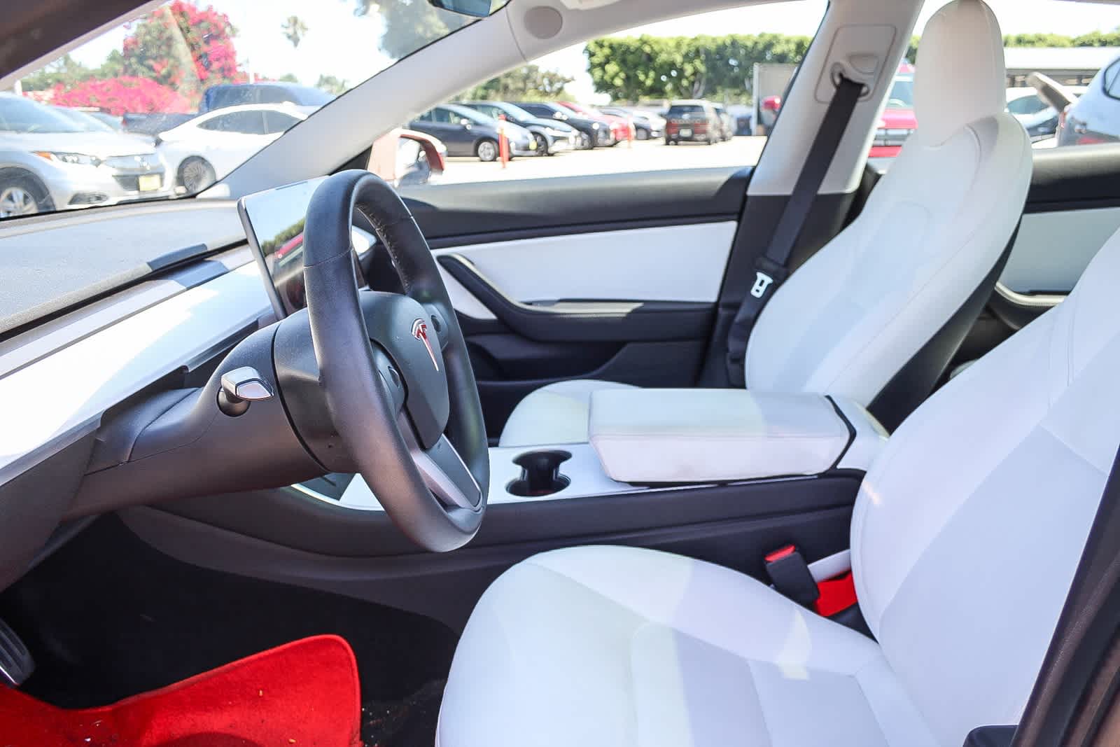 Thumbnail: 2020 Tesla Model 3 - 14