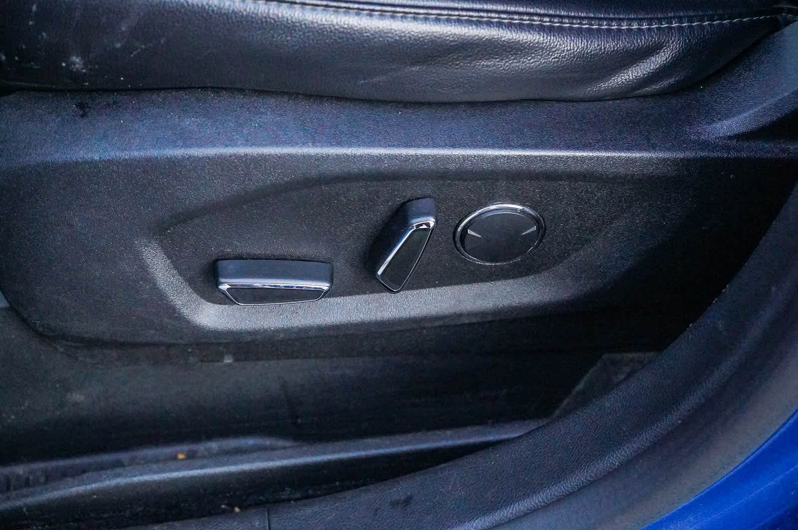 Thumbnail: 2018 Ford Edge - 20