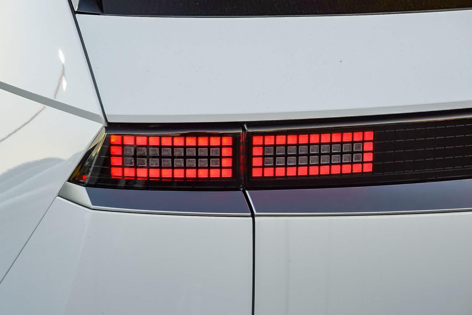 Thumbnail: 2026 Hyundai Ioniq 5 - 7