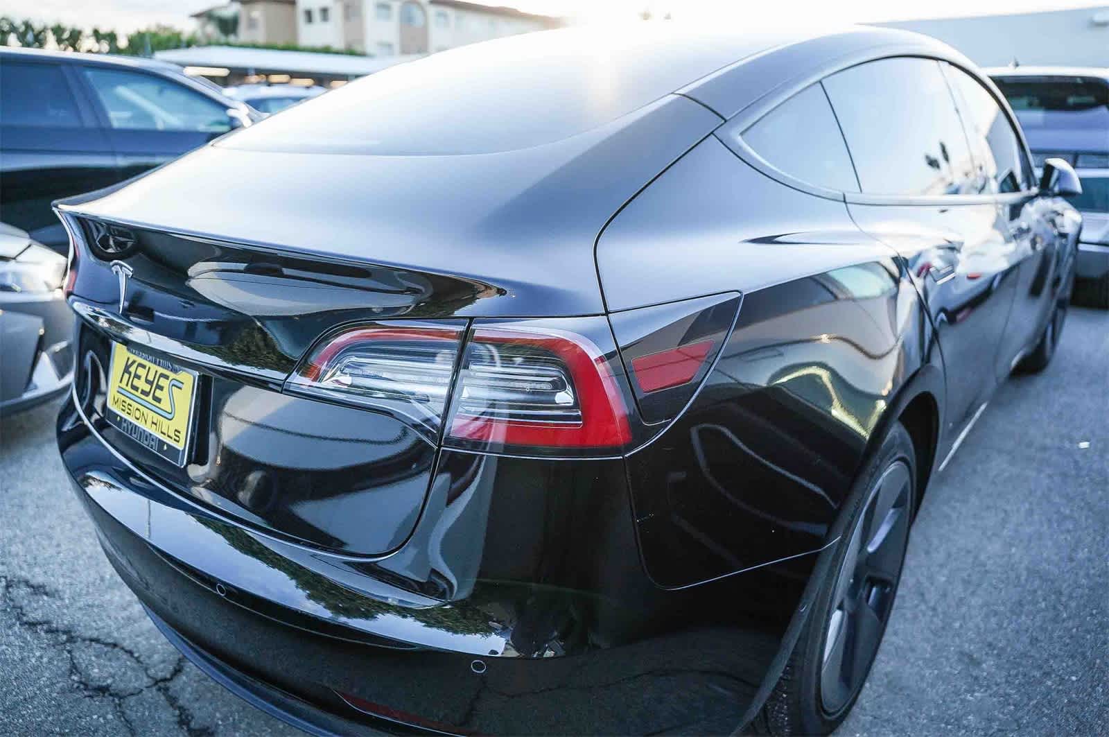 Thumbnail: 2022 Tesla Model 3 - 8