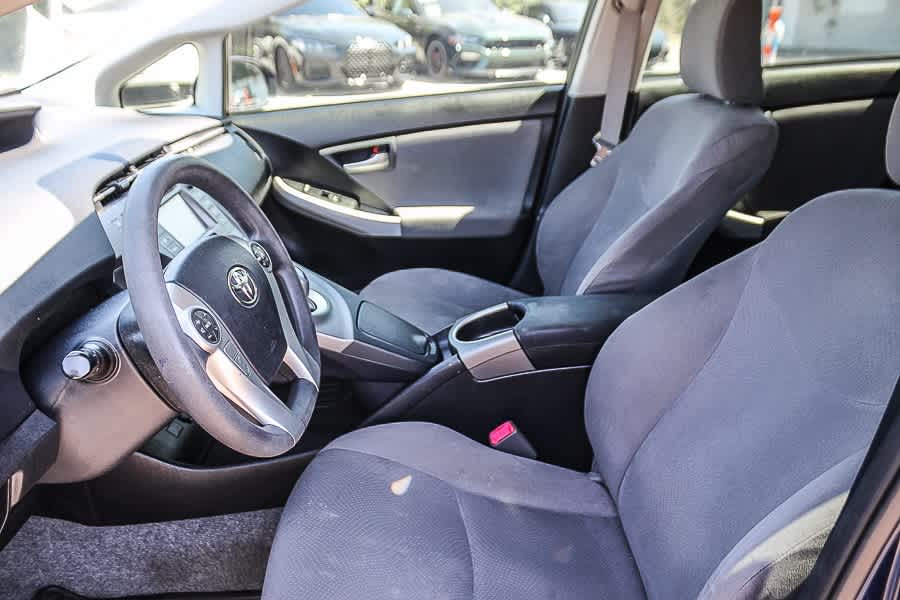 Thumbnail: 2012 Toyota Prius - 13