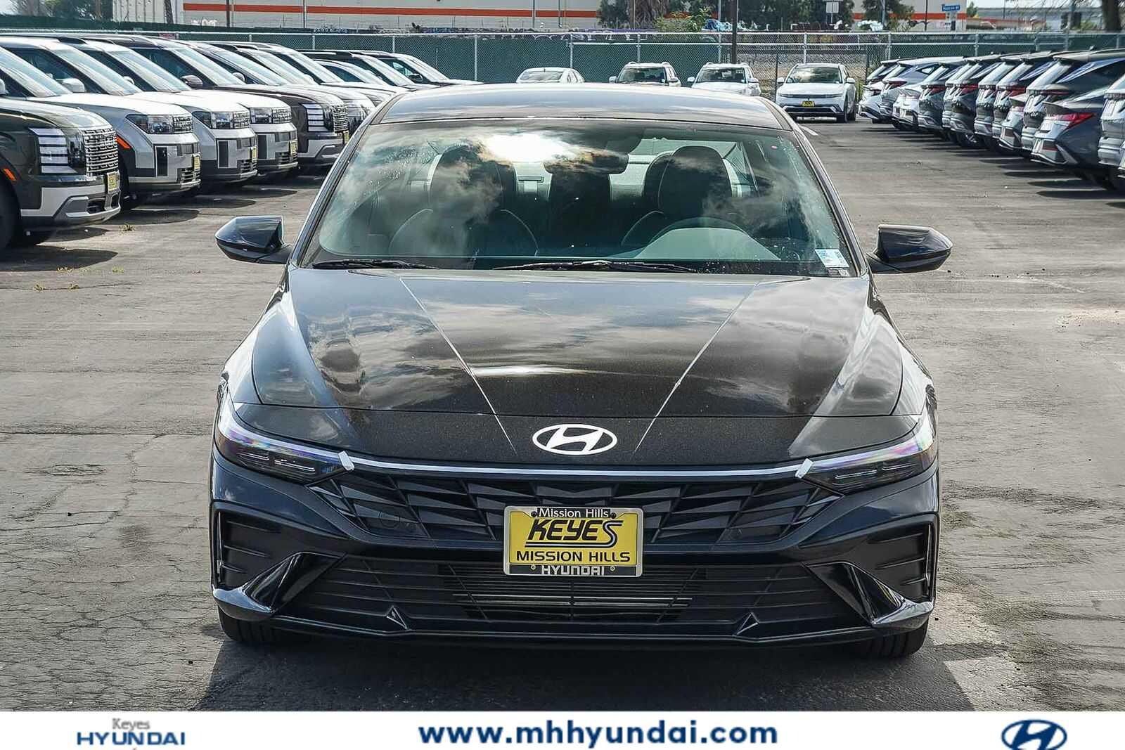 Thumbnail: 2026 Hyundai Elantra - 2