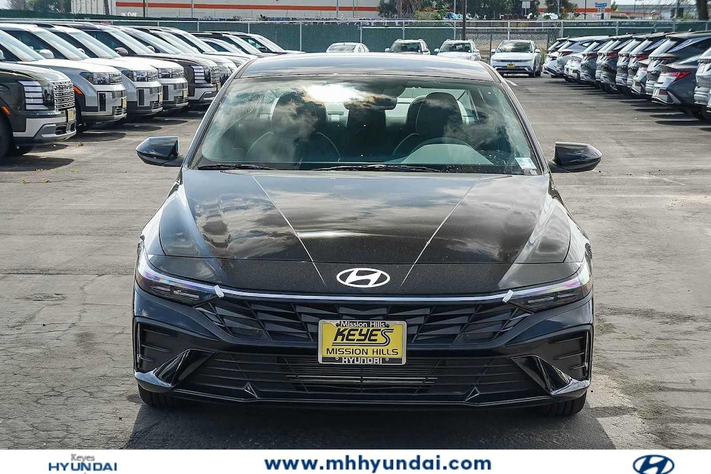 Nuevo 2026 Hyundai Elantra SE Sedan