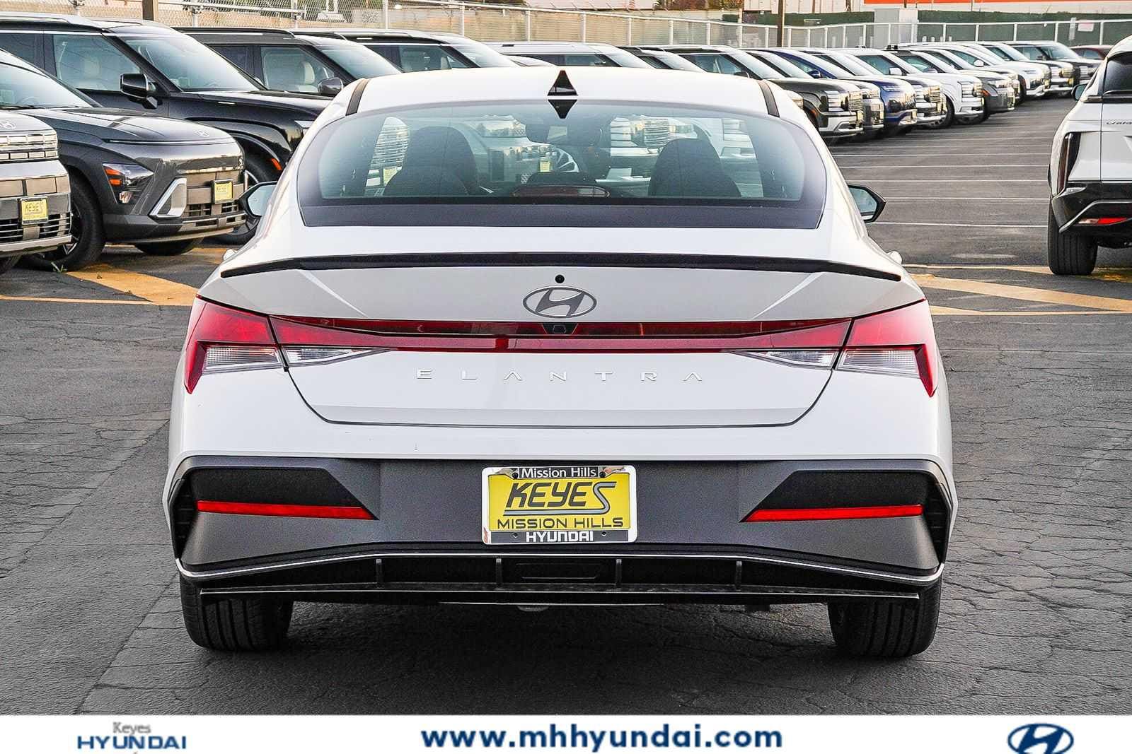 Thumbnail: 2026 Hyundai Elantra - 5