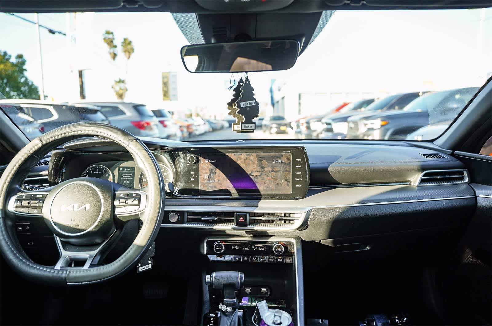 Thumbnail: 2022 Kia K5 - 12