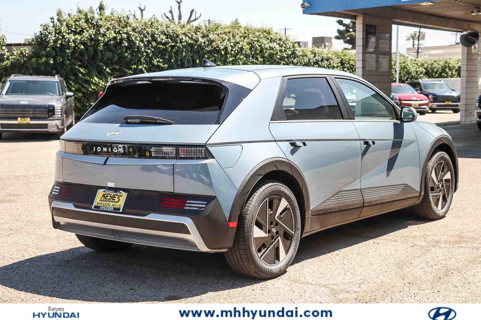 Thumbnail: 2026 Hyundai Ioniq 5 - 4