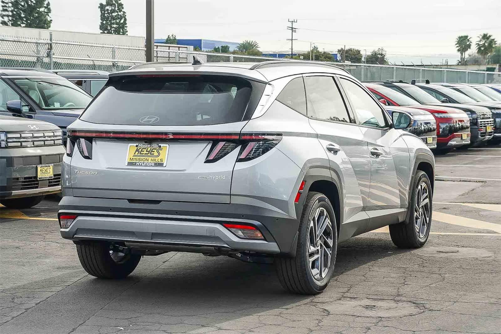 Thumbnail: 2026 Hyundai Tucson - 4