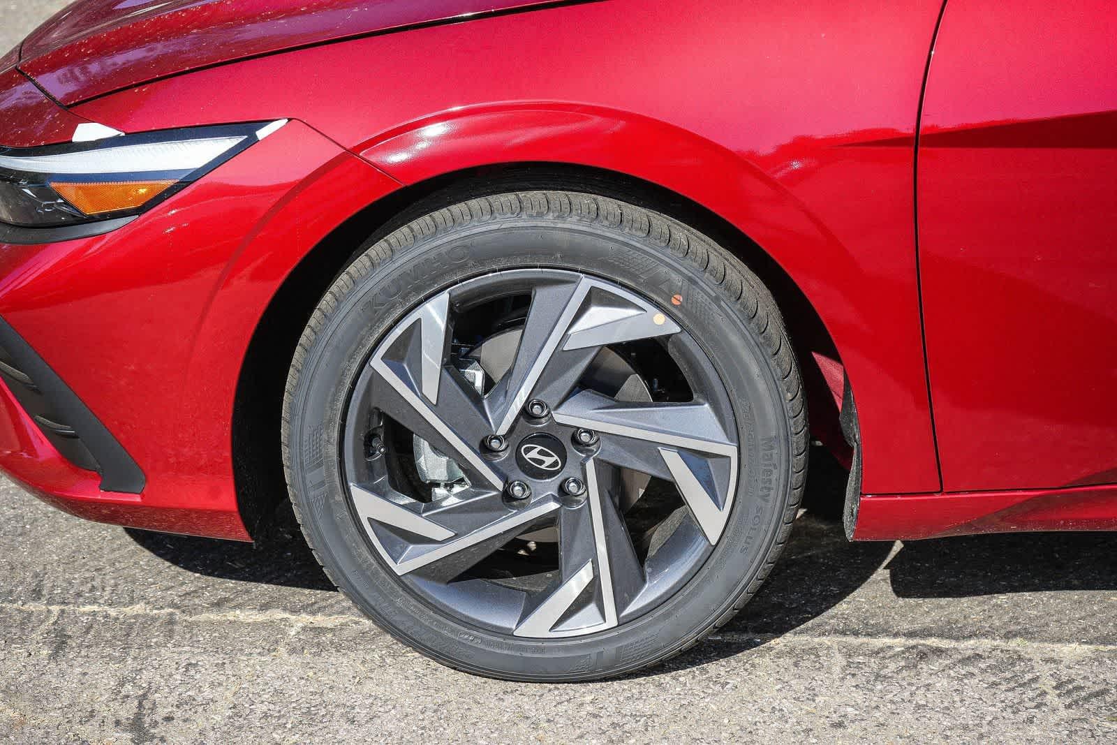 Thumbnail: 2025 Hyundai Elantra - 8